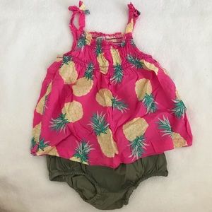 CARTERS OLD NAVY Baby girl pineapple top 18M
